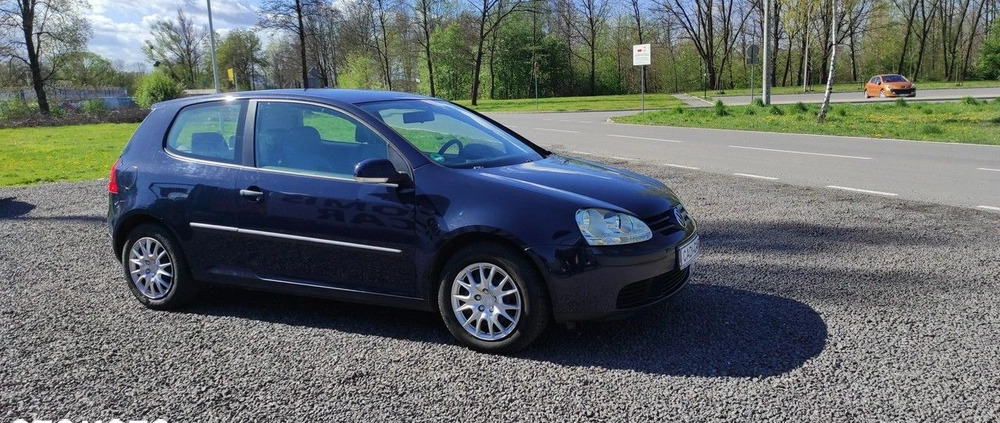 Volkswagen Golf cena 11900 przebieg: 250000, rok produkcji 2005 z Blachownia małe 106